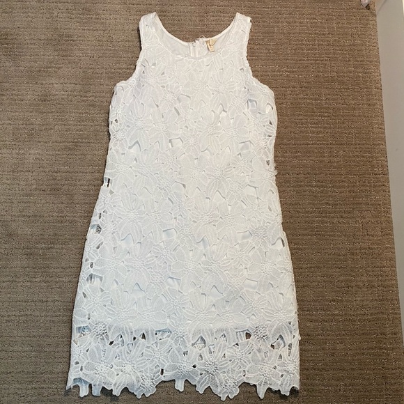 Japna Dresses & Skirts - Japna Floral Print Lace Detail White Mini Dress L